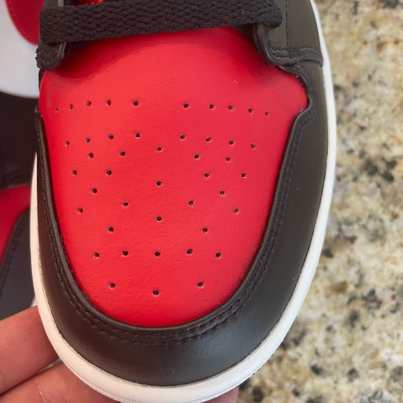 New with Box Mens Air Jordan 1’s Mid Size 11 - Picture 4 of 12